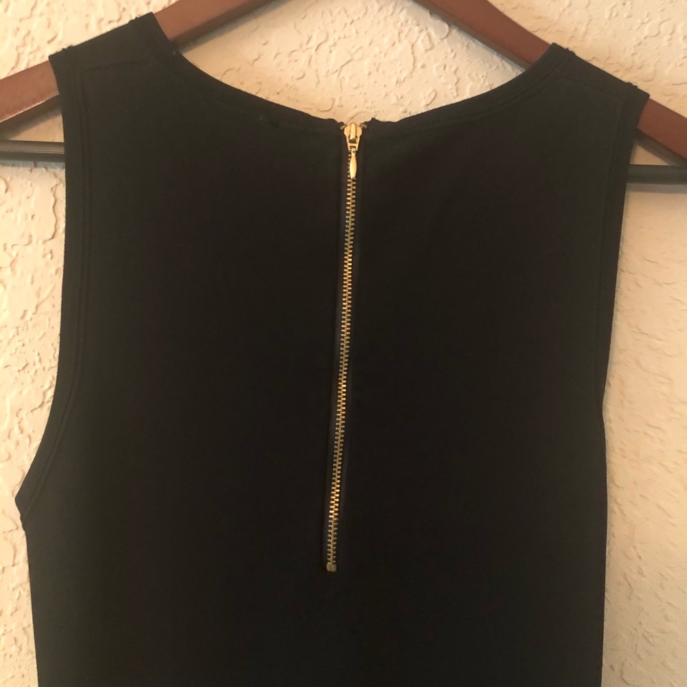 Express Dress - Picture 7 of 9